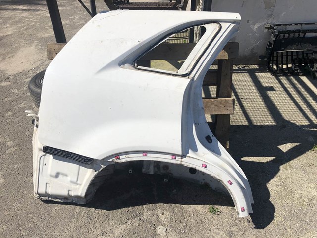 715042PC00 Крыло заднее правое купить Львов