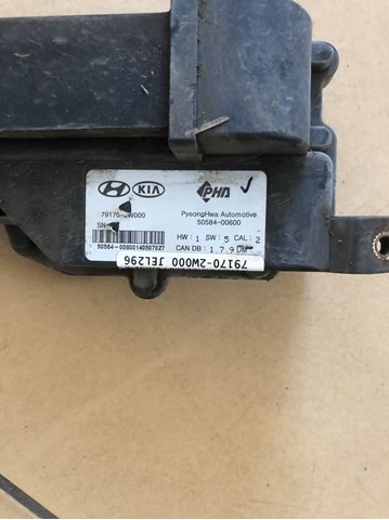 HYUNDAI 791702W000 Датчик защиты пешеходов (ЭБУ открытия капота) в наличии Хмельницкий