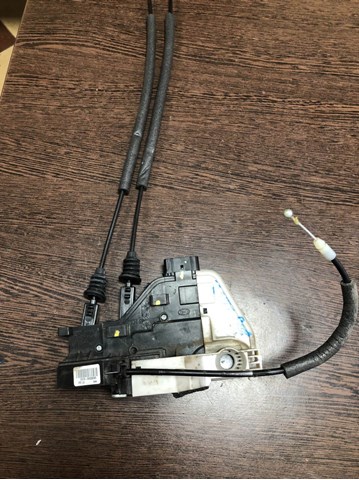 813102W020 HYUNDAI Замок двери передней левой купить в Ужгород