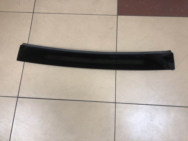 816102S000 HYUNDAI Крышка люка крыши передняя купить в Киев