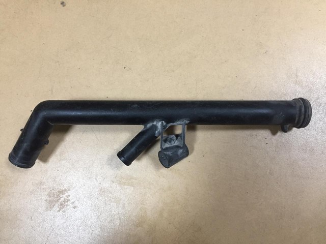 8200134513 RENAULT Шланг (патрубок) системы охлаждения купить в Украина