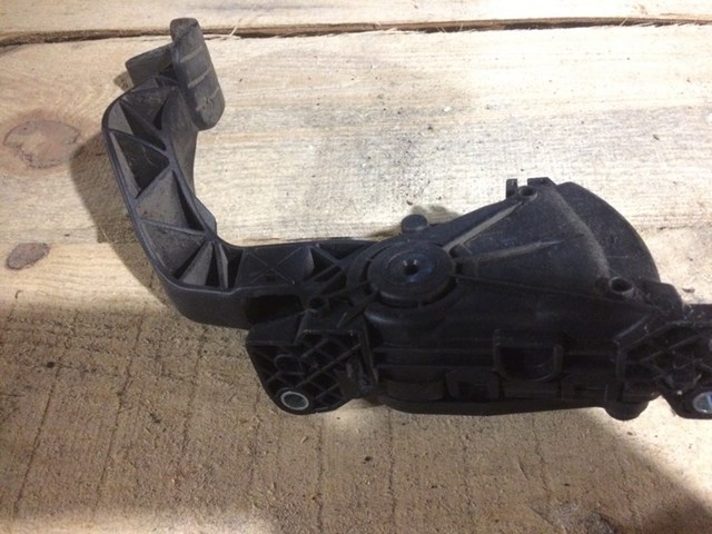 8200672371 RENAULT купить в Харьков
