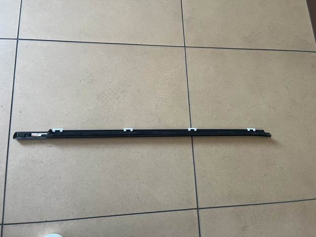 HYUNDAI 82220D3001 в наличии Ужгород