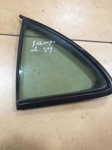 Стекло-форточка двери, задней, левой 822630N860 NISSAN