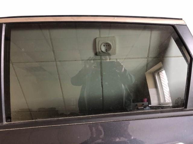 Стекло двери задней левой 83410G5030 HYUNDAI