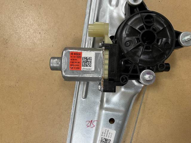 83460GI000 Мотор стеклоподъемника двери задней правой купить Запорожье