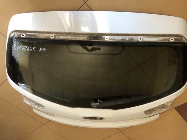 HYUNDAI 871103U020 Стекло багажника двери 3/5-й задней (ляды) в наличии Львов