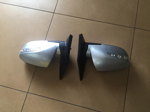 Наружное зеркало правое 876202Y970 HYUNDAI