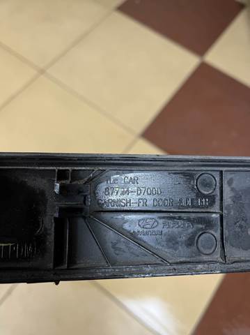HYUNDAI 87724D7000 в наличии Тернополь