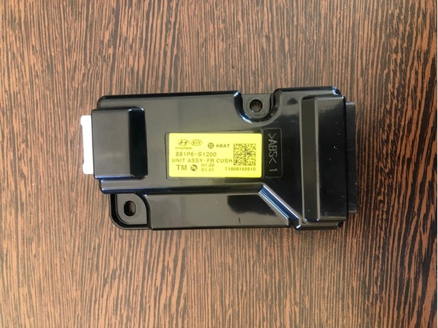 HYUNDAI 881P6S1200 в наличии Винница