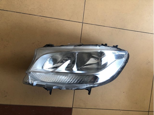 Фара дальнего света в сборе 9109060200 MERCEDES