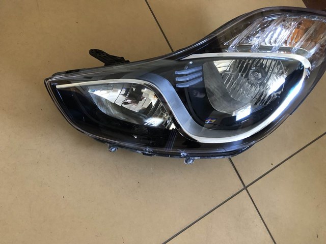 921011K000 HYUNDAI Фара левая купить в Павлоград