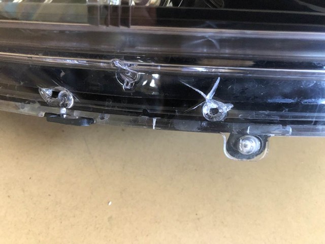 HYUNDAI 921011KXXX Фара левая в наличии Черновцы