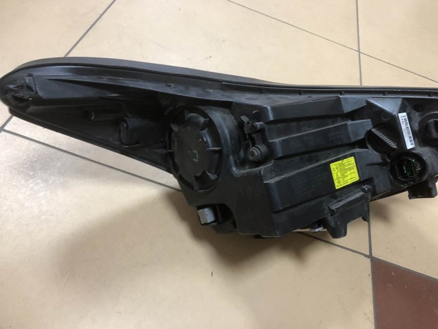 HYUNDAI 92101F1110 Левая фара в наличии Николаев