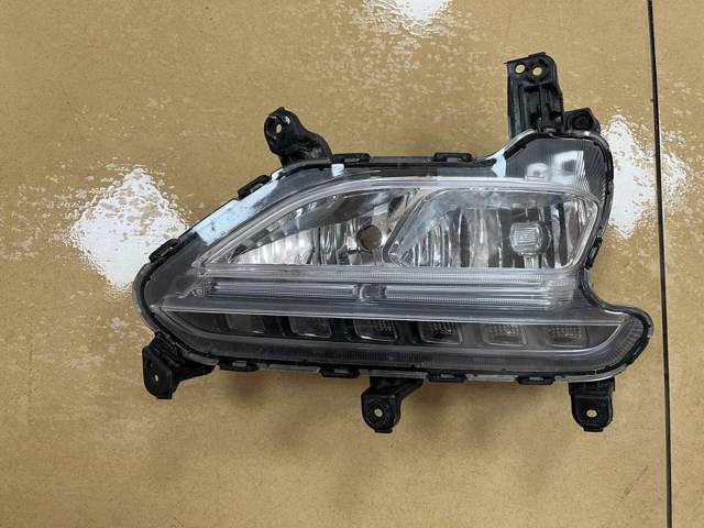 Фара противотуманная, правая 922022W530 HYUNDAI