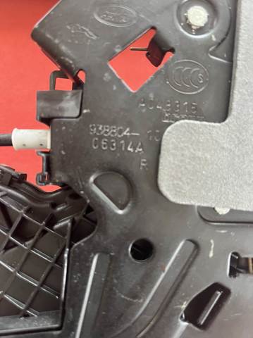 938828102 LAND ROVER купить в Полтава
