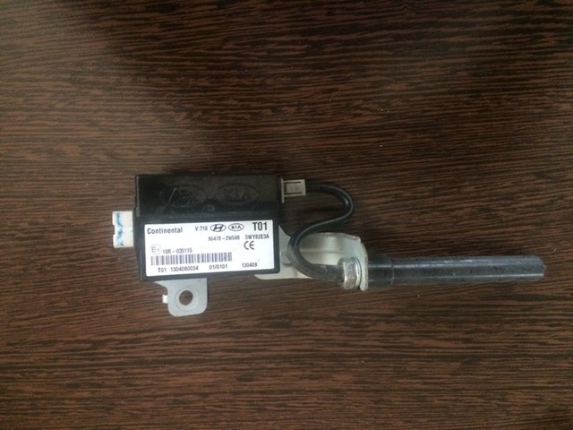 954702W500 HYUNDAI купить в Полтава