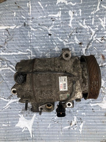 977012W000 Компрессор кондиционера купить Кривой Рог