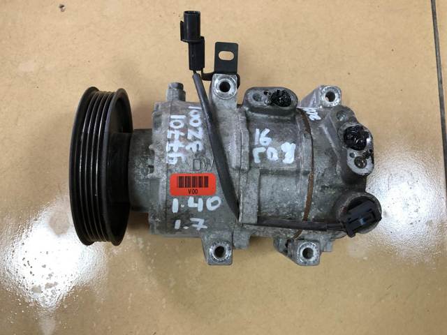 977013Z001 HYUNDAI Компрессор кондиционера купить в Чернигов