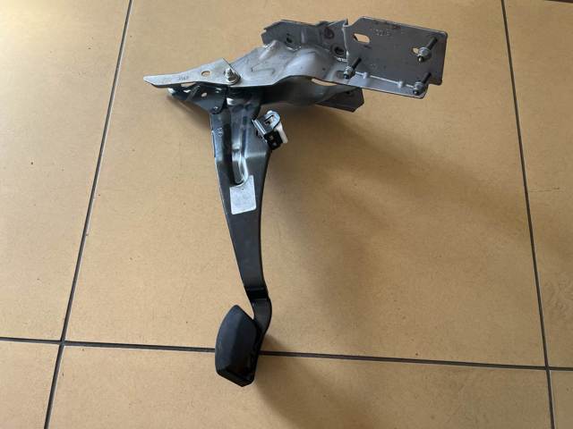 9824805180 PEUGEOT купить в Украина