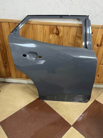 Дверь задняя, правая 9831048080 PEUGEOT