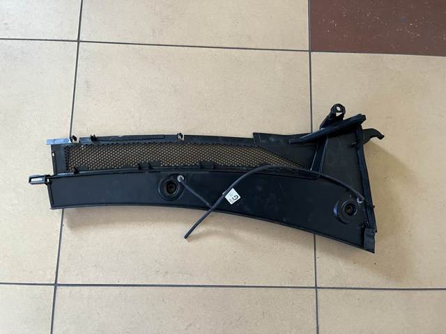 98347052XT PEUGEOT Решетка дворников левая купить в Николаев