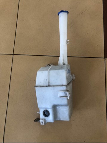 Водяной бачок омывателя стекла 986102W000 HYUNDAI