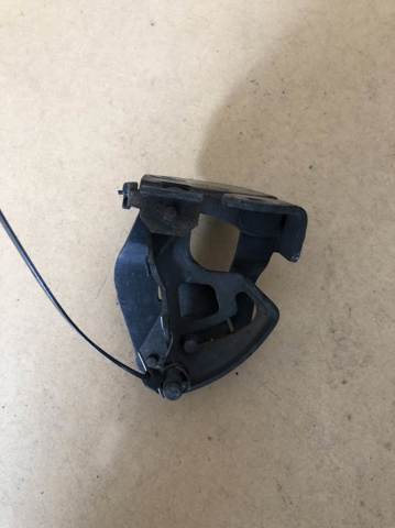 Стояк-крюк замка капота A2038800264 MERCEDES