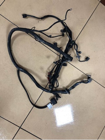 Жгут проводов моторного отсека A9015404007 MERCEDES