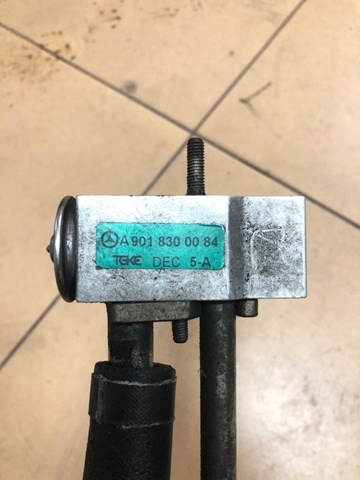 MERCEDES A9018300084 Клапан TRV кондиционера в наличии Тернополь