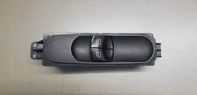 Кнопки переднего левого стекло подъемника A9065451513 MERCEDES