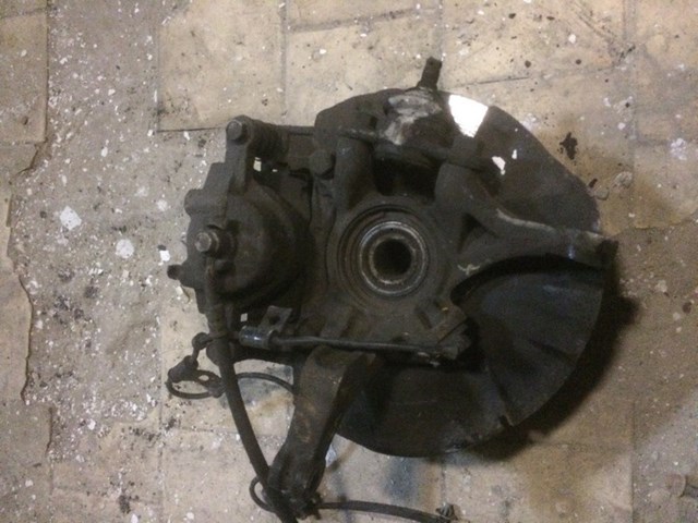 Цапфа поворотного кулака BP4L33031 MAZDA