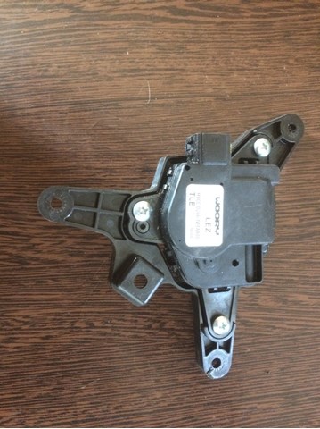 HYUNDAI D266NFFAA01 в наличии Украина