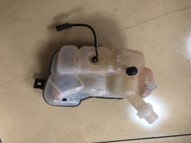 LAND ROVER FK728K218A в наличии Чернигов