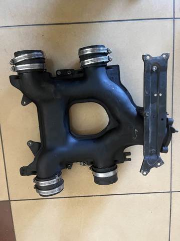 LAND ROVER LR022737 Впускной коллектор в наличии Полтава