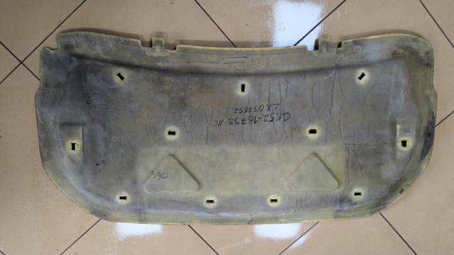 LR037857 Шумоизоляция капота купить Николаев