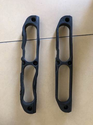 Уплотнитель капота LR038191 LAND ROVER