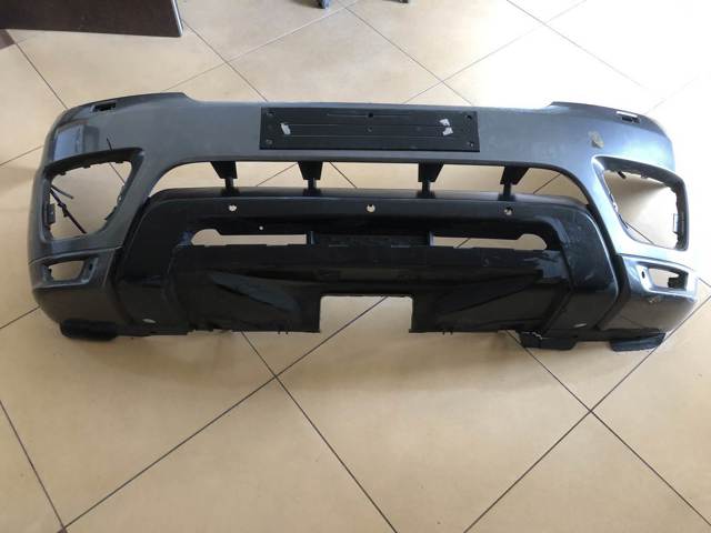LAND ROVER LR045028 Бампер передний в наличии Полтава