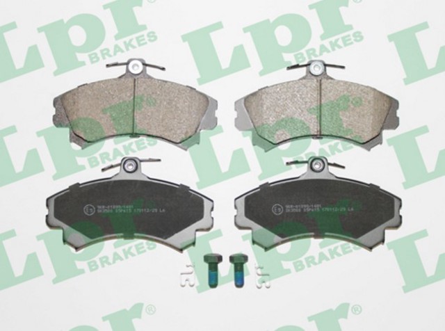 Колодки тормозные передние дисковые 05P615 LPR