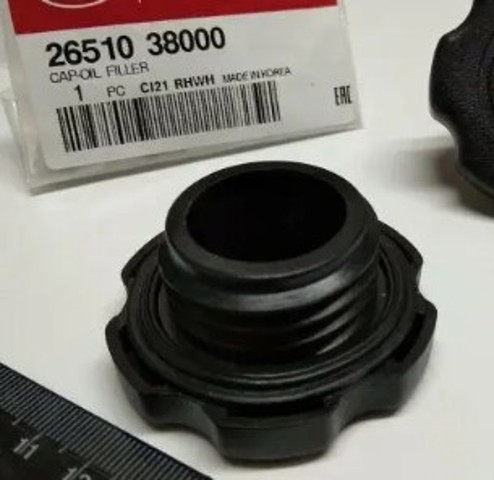 Крышка заливной горловины масла 2651038000 HYUNDAI