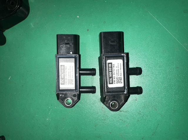 Датчик давления выхлопных газов 03L906051B VAG