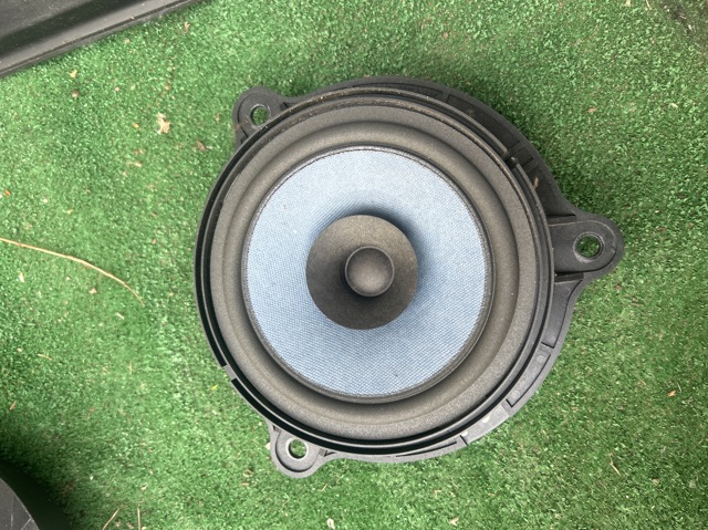Динамик передний 28156CR000 NISSAN