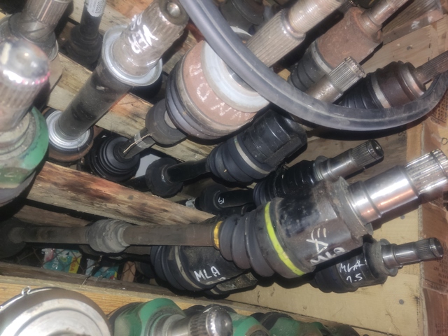 Полуось передняя, правая 3815A190 MITSUBISHI