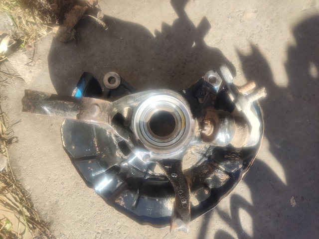 Цапфа поворотного кулака 4321258010 TOYOTA