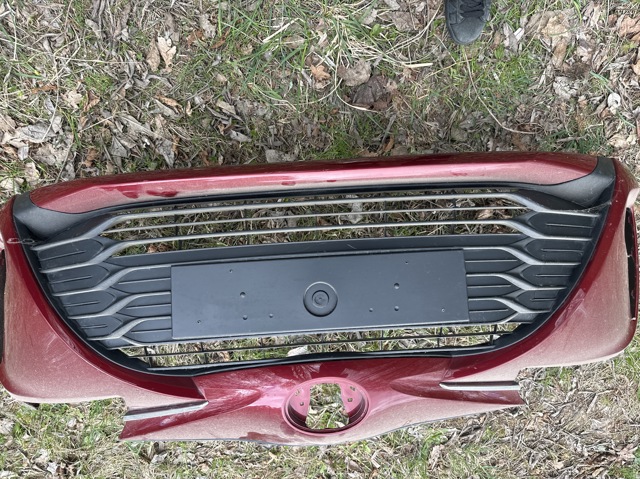 Решетка радиатора 531020D120 TOYOTA