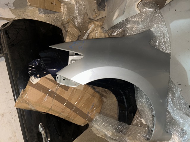 Переднее левое крыло 5380202130 TOYOTA