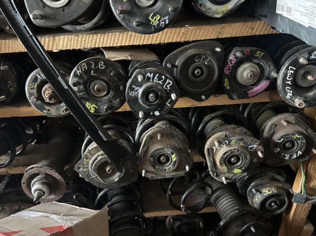 Пружина передняя 540109U01A NISSAN