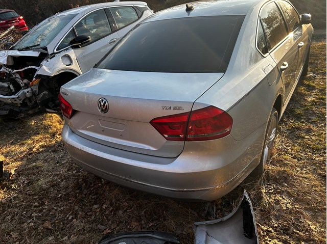 Стоп задний 561945096H VAG