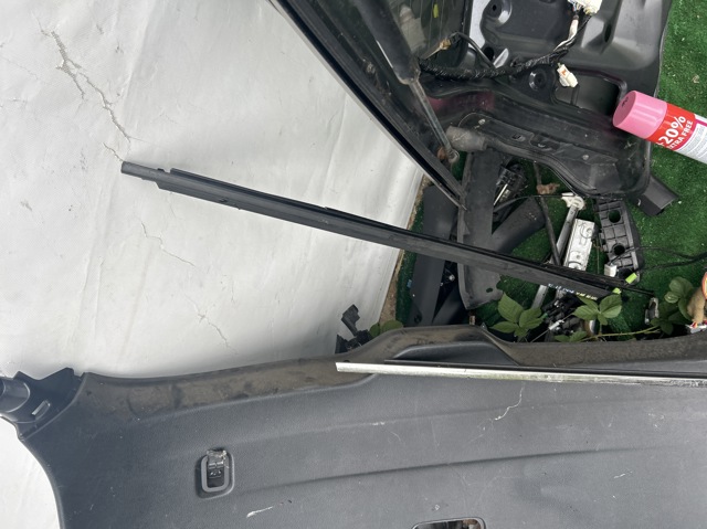 TOYOTA 7571012770 в наличии Ужгород