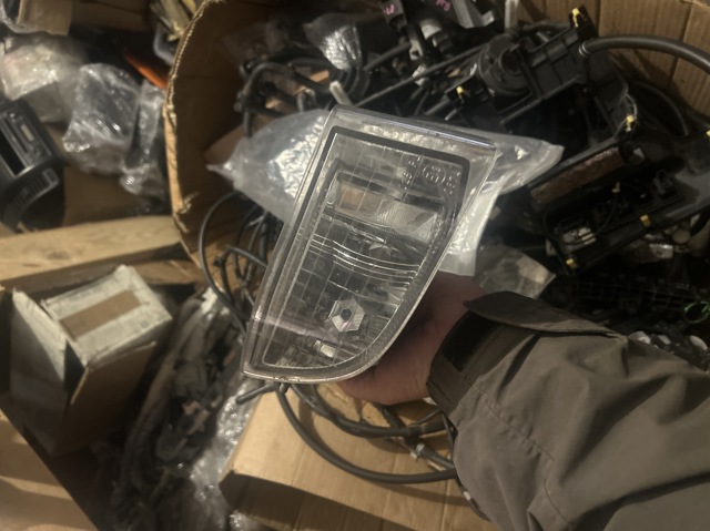 Фара противотуманная, правая 8121160150 TOYOTA
